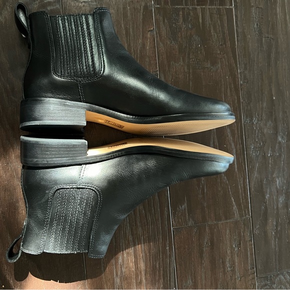 The Cleary Chelsea Boot in Leather size 7 brand new - Picture 2 of 7